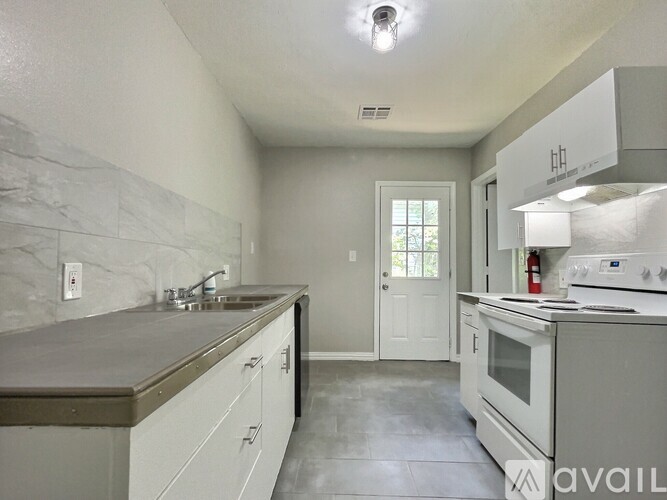 49 N Xanthus Ave 2 Beds Single Family Home for Rent - Photo gallery 1