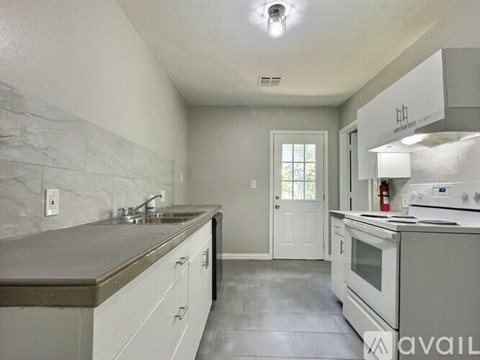 49 N Xanthus Ave 2 Beds Apartment for Rent