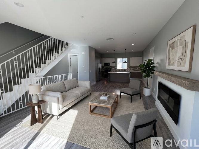 5646 Hazeltine Avenue 3 Beds Single Family Home for Rent - Photo gallery 1