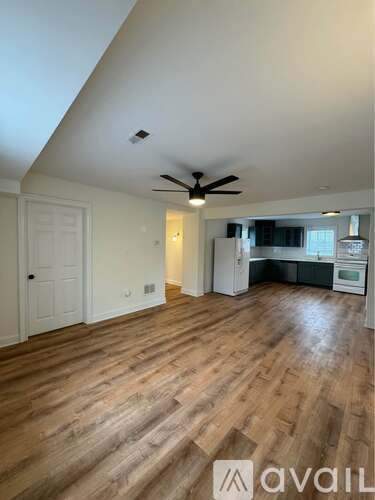 779 Farmington Avenue 4 Beds Apartment for Rent