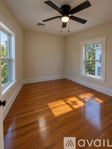 69 East Central Street 3 Beds Apartment for Rent - Photo gallery 5