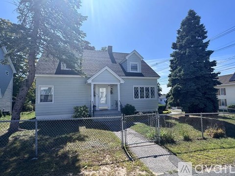 399 Concord Street 2 Beds Apartment for Rent