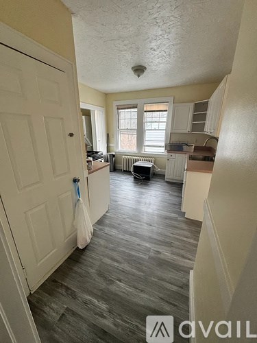 164 Hodge Avenue 2 Beds Apartment for Rent