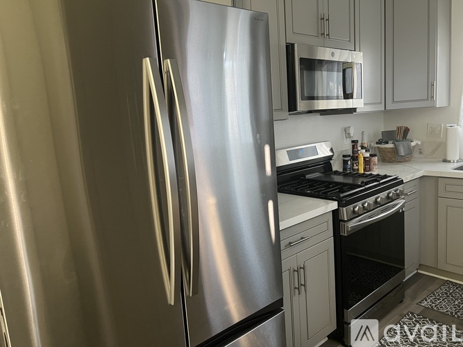 520 East Fairview Boulevard 2 Beds Single Family Home for Rent - Photo gallery 2
