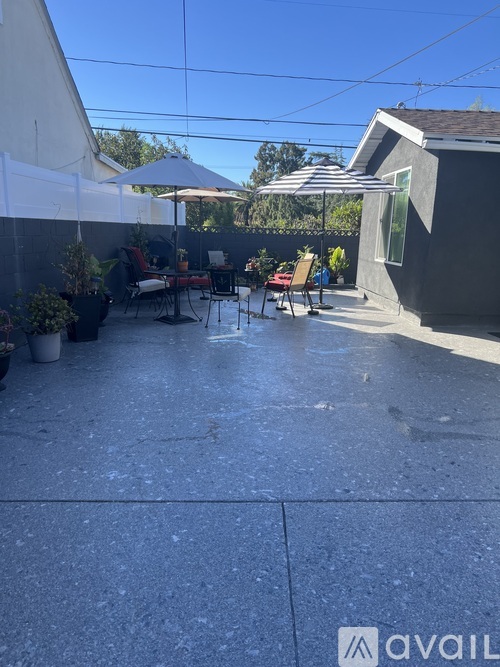 520 East Fairview Boulevard 2 Beds Single Family Home for Rent - Photo gallery 4