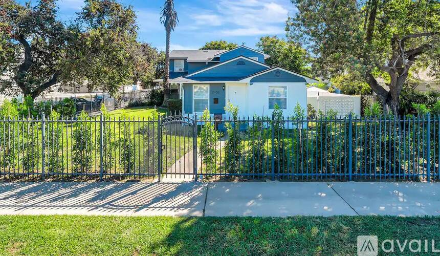 15100 Burbank Blvd 2 Beds Single Family Home for Rent - Photo gallery 5