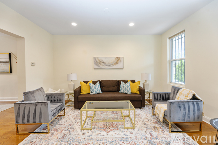 916 Shepherd St NW 5 Beds Single Family Home for Rent - Photo gallery 5