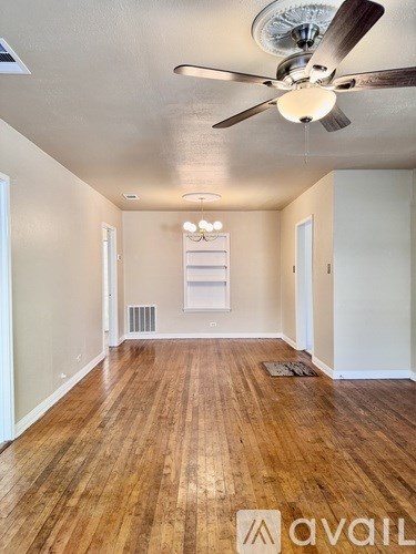 510 Elmwood Drive 2 Beds Apartment for Rent