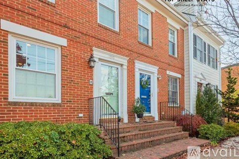 Wythe St 4 Beds Apartment for Rent