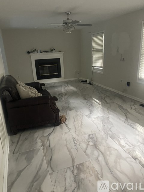 11 Rocky Stone Drive 3 Beds Apartment for Rent