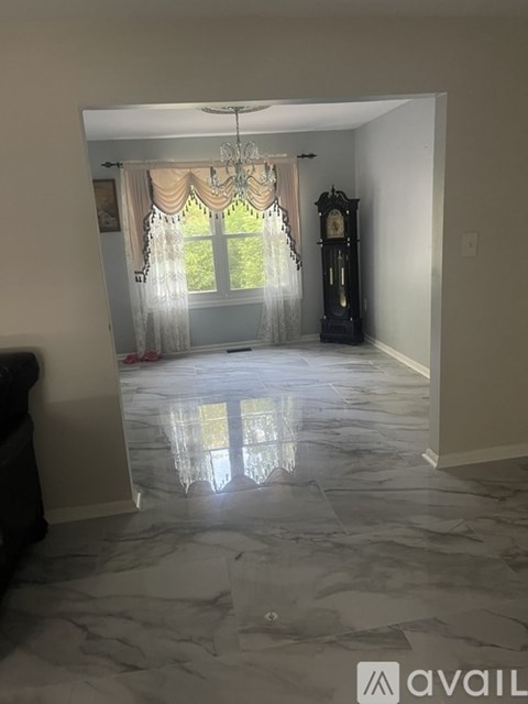 11 Rocky Stone Drive 3 Beds Apartment for Rent
