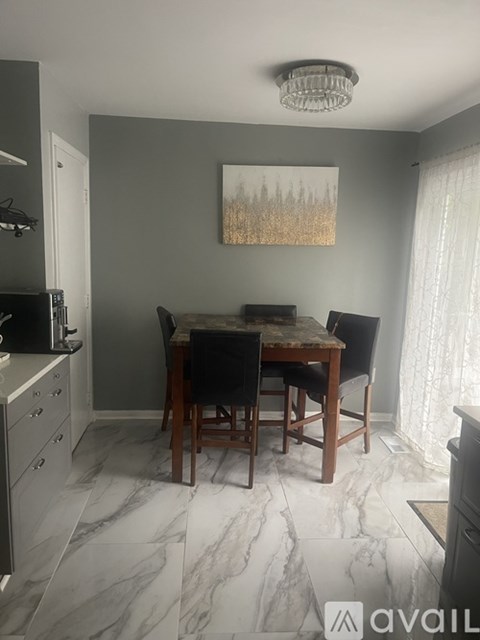 11 Rocky Stone Drive 3 Beds Apartment for Rent