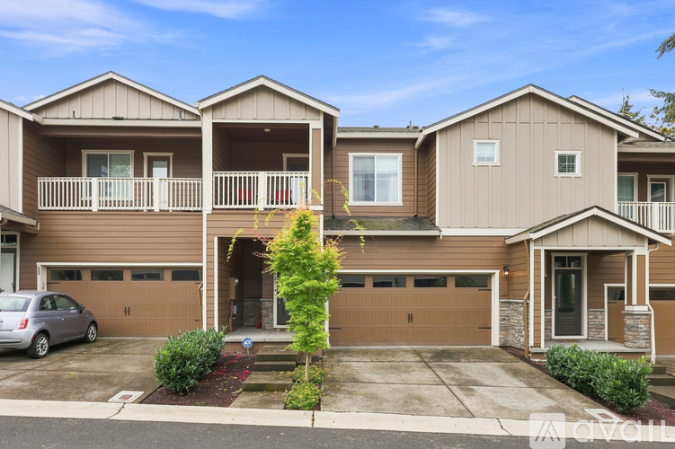 1927 Northeast 101st Circle 3 Beds Townhouse for Rent - Photo gallery 1