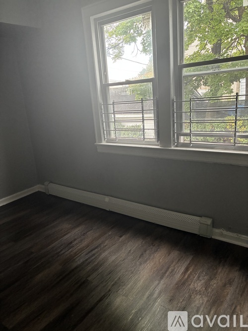 245 Smith Street 2 Beds Single Family Home for Rent - Photo gallery 2