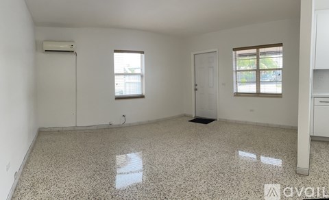 348 E 15Th St 1 Apartment for Rent