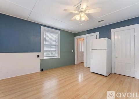 22 School St 2 Beds Apartment for Rent