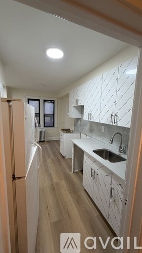 204-10 42Nd Avenue 3 Beds Apartment for Rent