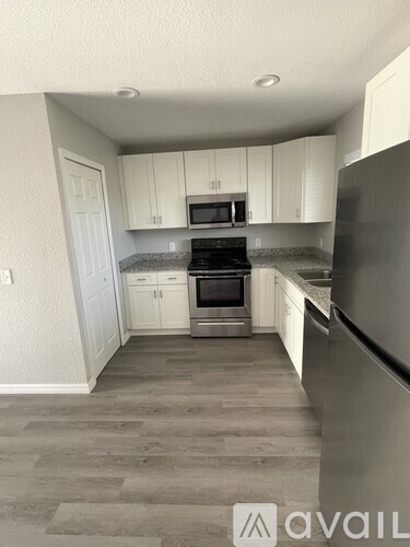 1935 Ave O SW 2 Beds Apartment for Rent - Photo gallery 3
