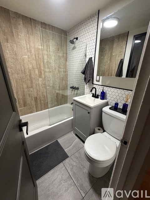 65 Somers Street 2 Beds Apartment for Rent