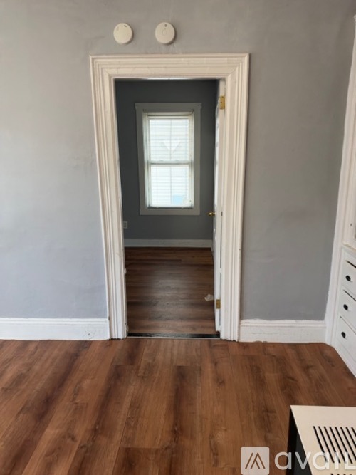 210 Globe St 2 Beds Apartment for Rent - Photo gallery 4