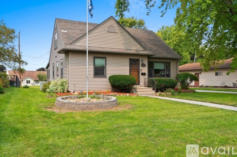 312 Saratoga Street 4 Beds Single Family Home for Rent - Photo gallery 4