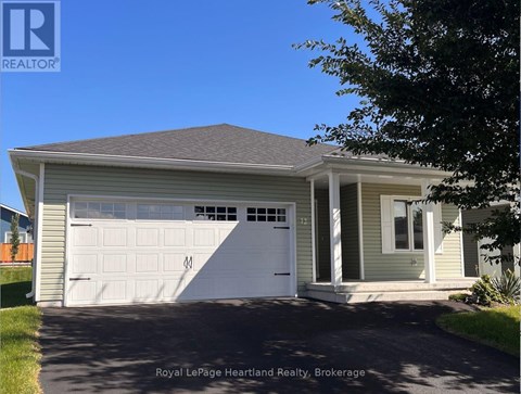 12 SWEETWATER DRIVE S 2 Beds Apartment for Rent