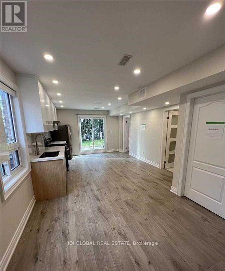 MAIN - 92 HEATHERSIDE DRIVE 1 Apartment for Rent