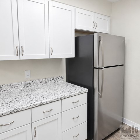 3501 Illinois Ave Apt E7 2 Beds Apartment for Rent