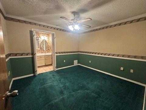 5731 Trenton Ave. 4 Beds Apartment for Rent
