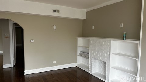 8007 S Indiana Ave 2 Beds Apartment for Rent