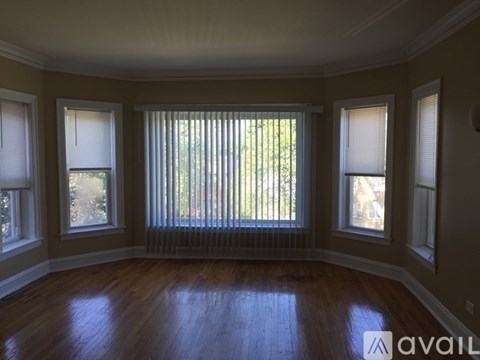 8007 S Indiana Ave 2 Beds Apartment for Rent