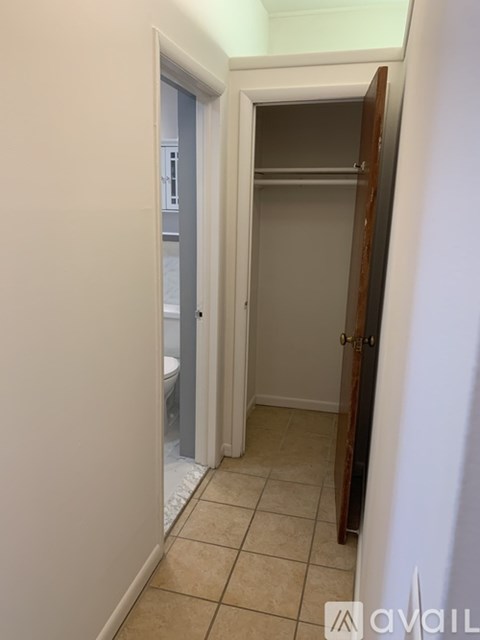 27 Oakland Avenue Studio Apartment for Rent