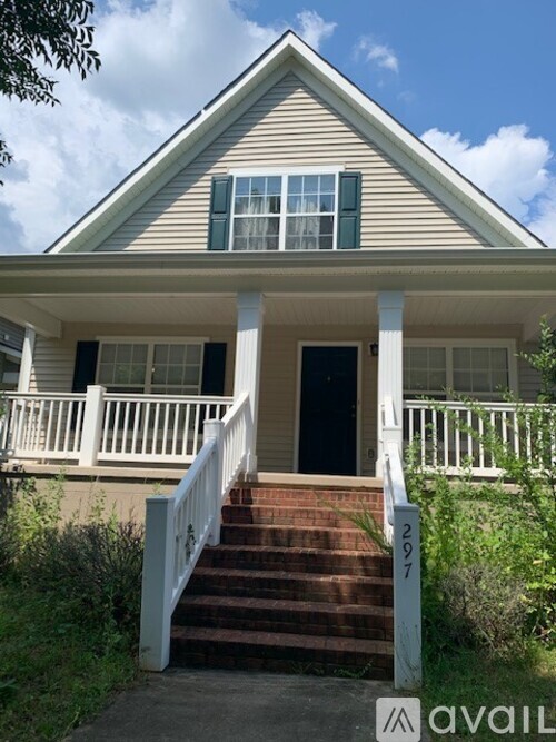 297 Woodlark Street 3 Beds Single Family Home for Rent - Photo gallery 1