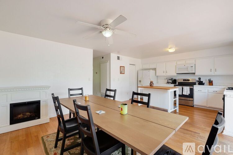 2804 Via Pajaro 1 Townhouse for Rent - Photo gallery 2
