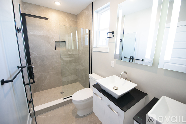 2835 W Oxford St 3 Beds Condo for Rent - Photo gallery 4