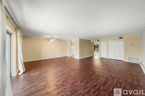 402 Berlin Dr 3 Beds Apartment for Rent