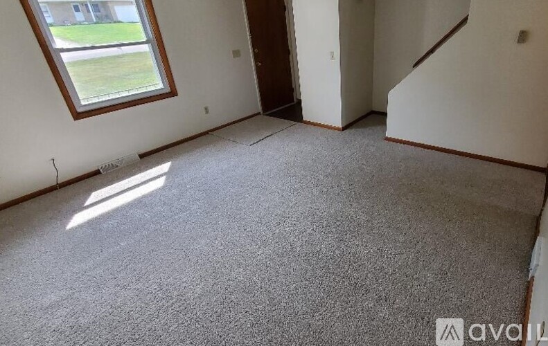 8467 Pleasantwood Ave NW 2 Beds Apartment for Rent - Photo gallery 3
