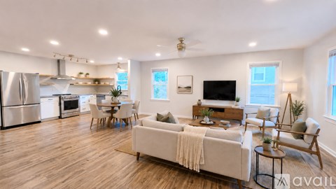 111 Potts Street 3 Beds Apartment for Rent