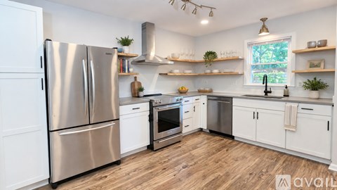 111 Potts Street 3 Beds Apartment for Rent