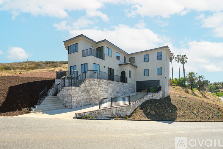 16515 Canyon Ridge Dr 5 Beds Single Family Home for Rent - Photo gallery 2