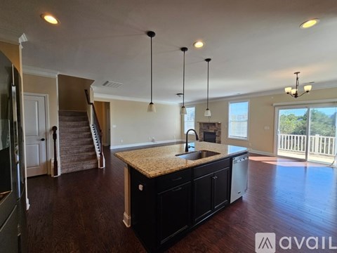 8915 Inverness Bay Road 4 Beds Apartment for Rent
