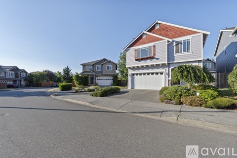 14611 46Th Ave SE 4 Beds Apartment for Rent