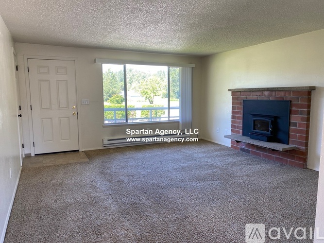 10322 29th St E 2 Beds Condo for Rent - Photo gallery 2
