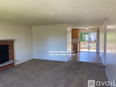 10322 29Th St E 2 Beds Apartment for Rent