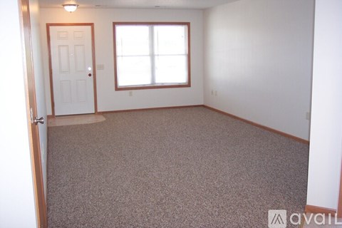 521 Landmann St. 2 Beds Apartment for Rent