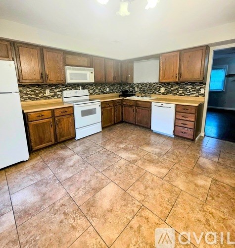 216 South Patricia Avenue 2 Beds Apartment for Rent