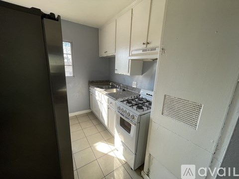 740 W 82Nd St 1 Apartment for Rent