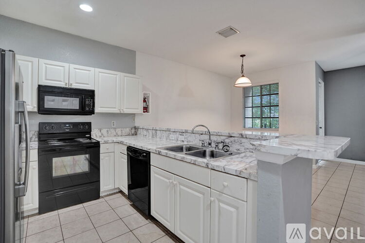 1309 Lucaya Dr 3 Beds Townhouse for Rent - Photo gallery 2