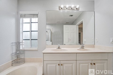 1309 Lucaya Dr 3 Beds Apartment for Rent