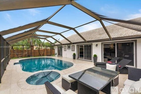9430 Sw 212 Th Terrace 3 Beds Apartment for Rent
